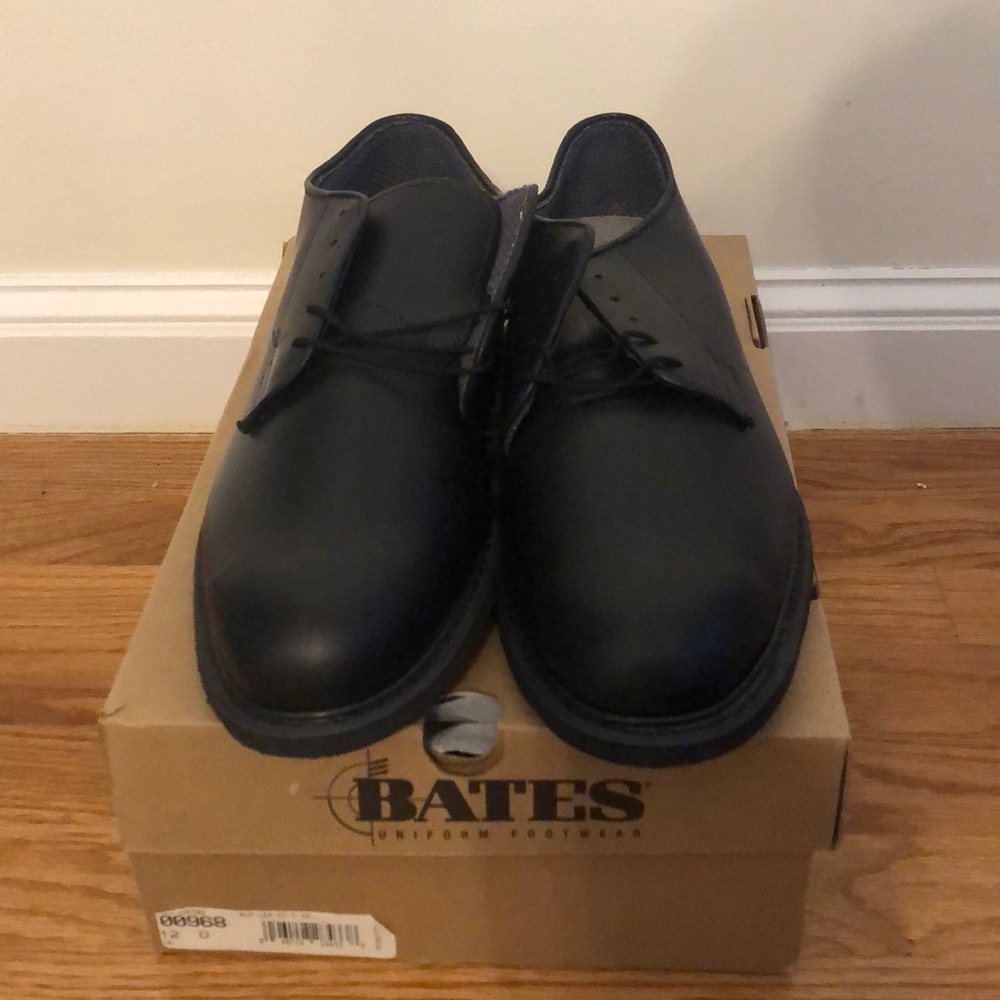 Bates black leather Oxford shoe size 12